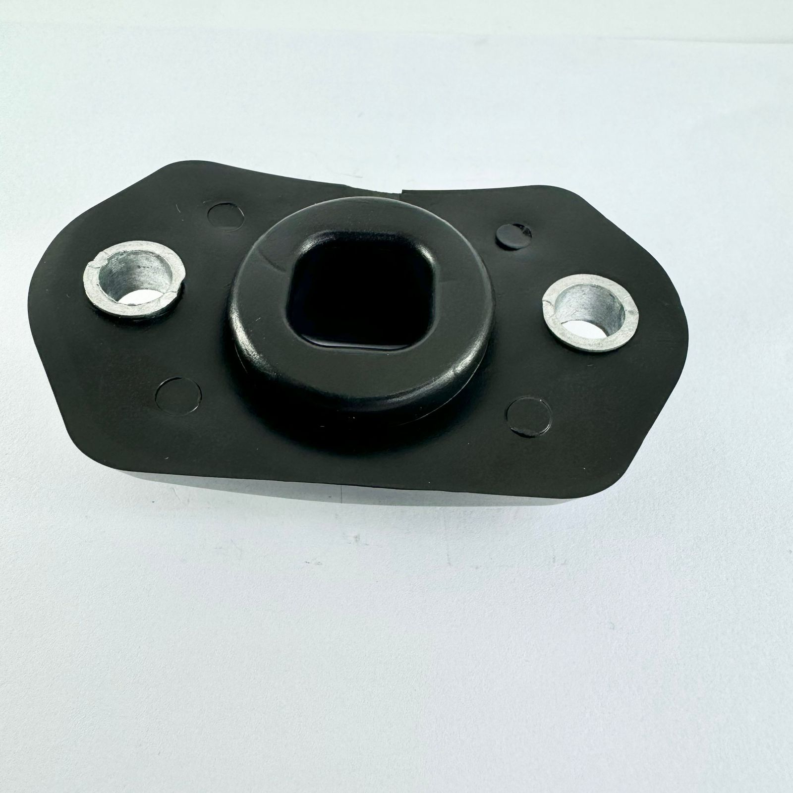 Z3303 - GUIA DO DEDO RETRATIL PLATAFORMA 600 JOHN DEERE H168206